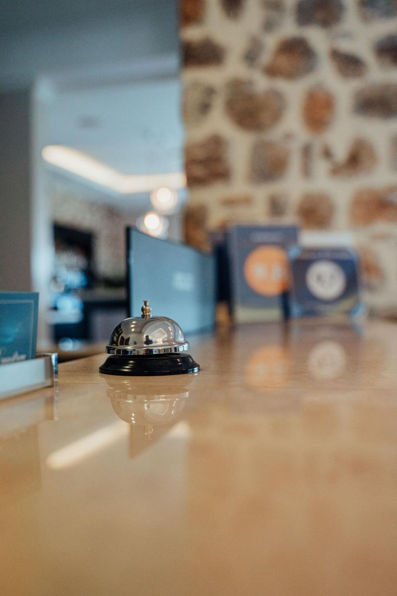 Enastron View Hotel 카스토리아 외부 사진