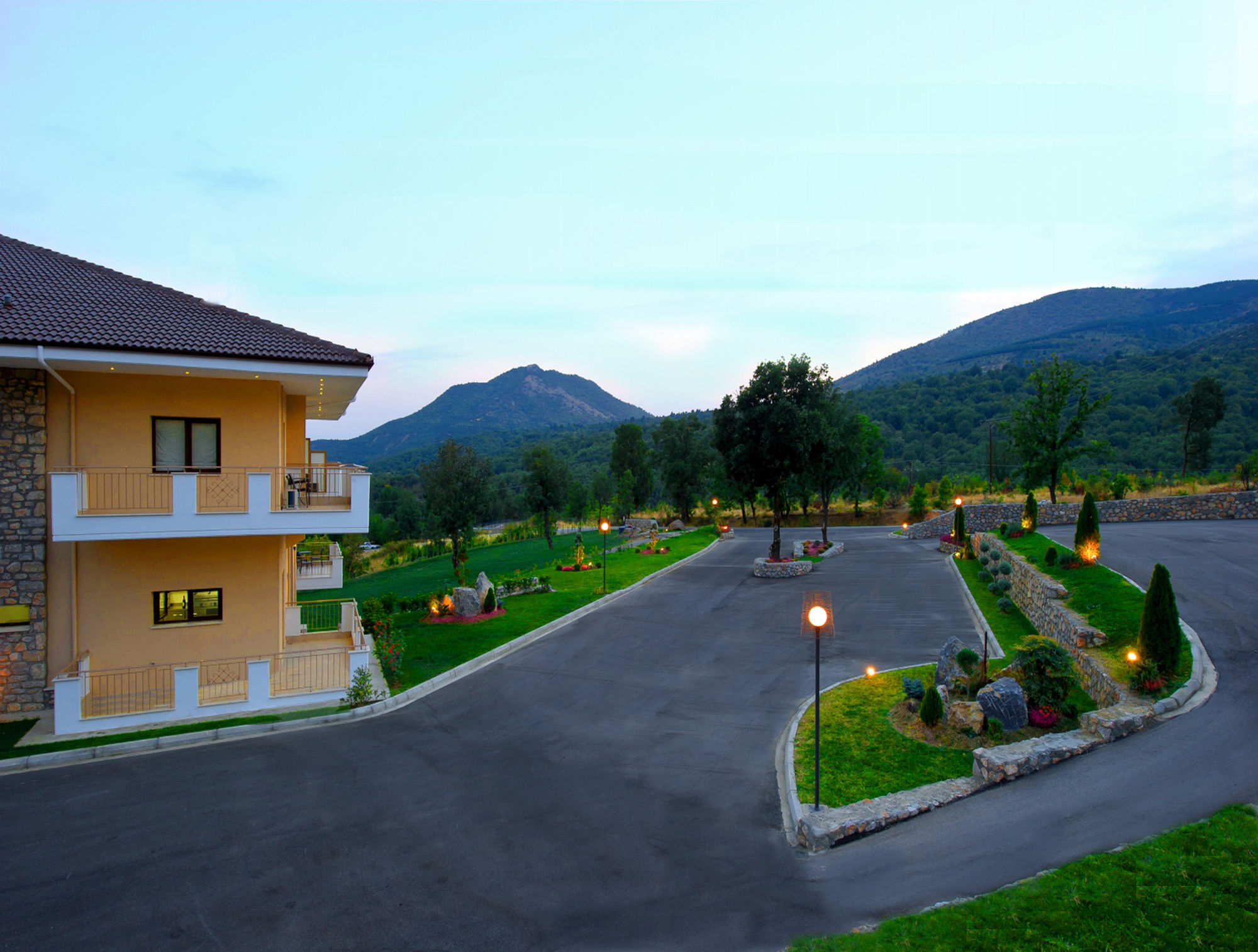 Enastron View Hotel 카스토리아 외부 사진